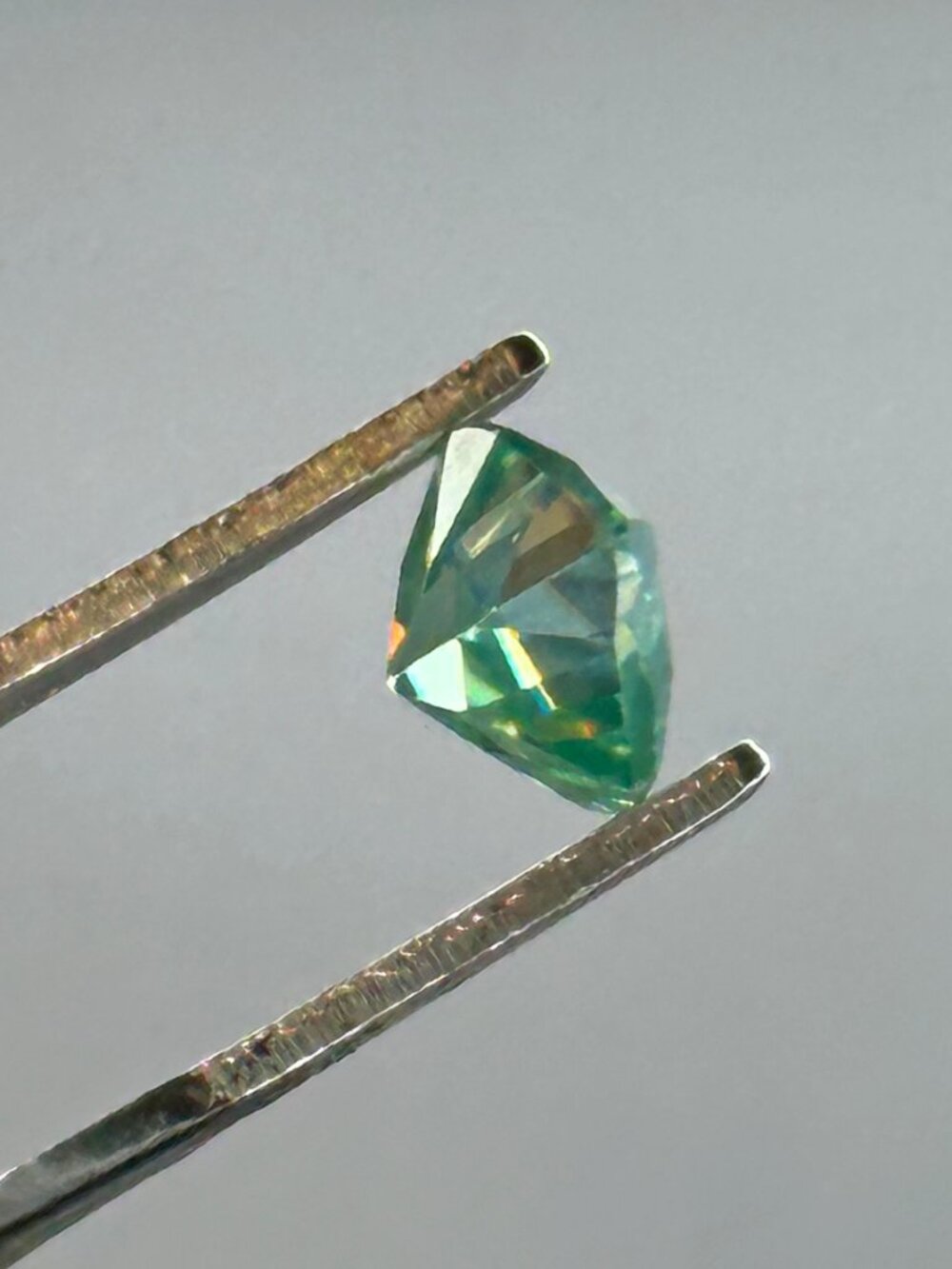 Multi-Color Diamond - Picture 14 of 16